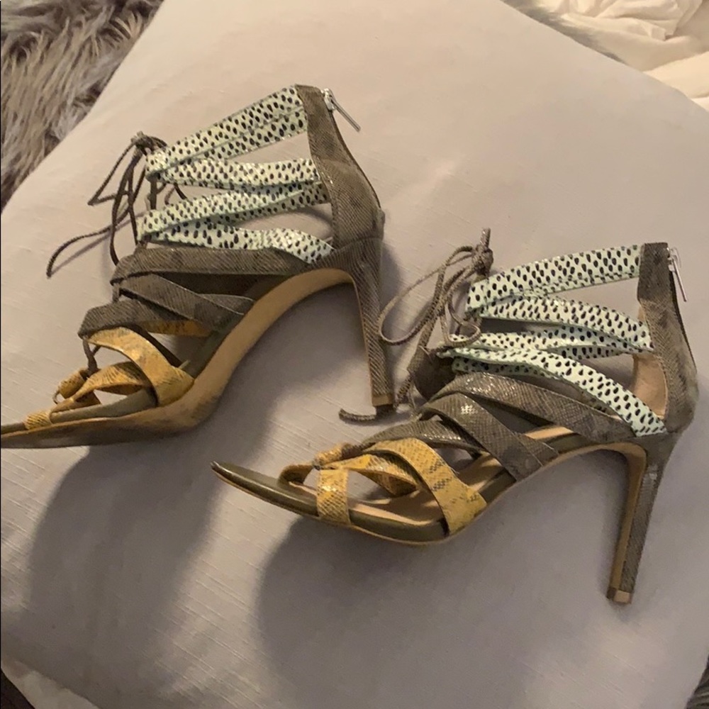 Banana Republic Heels size 9.5